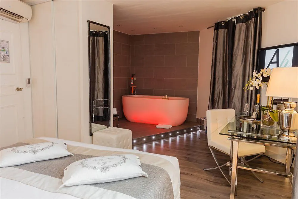 Hotel Atelier Montparnasse 3*