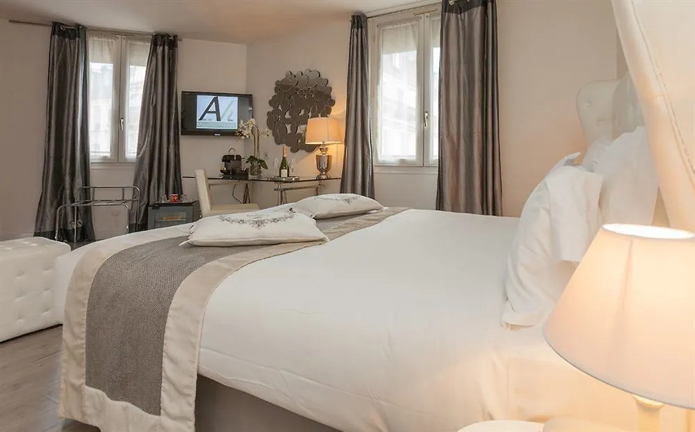 Hotel Atelier Montparnasse Paříž